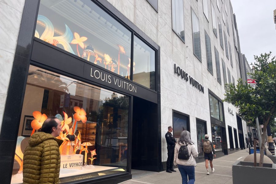 節日購物季 舊金山聯合廣場警力增倍