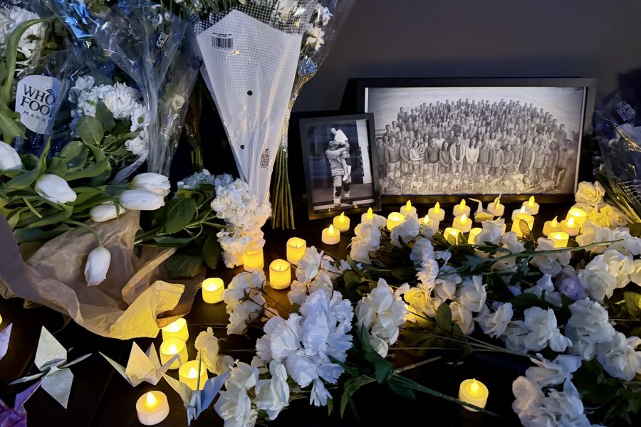 金山灣區舉辦「心繫香港」悼念晚會 為宏福苑居民打氣