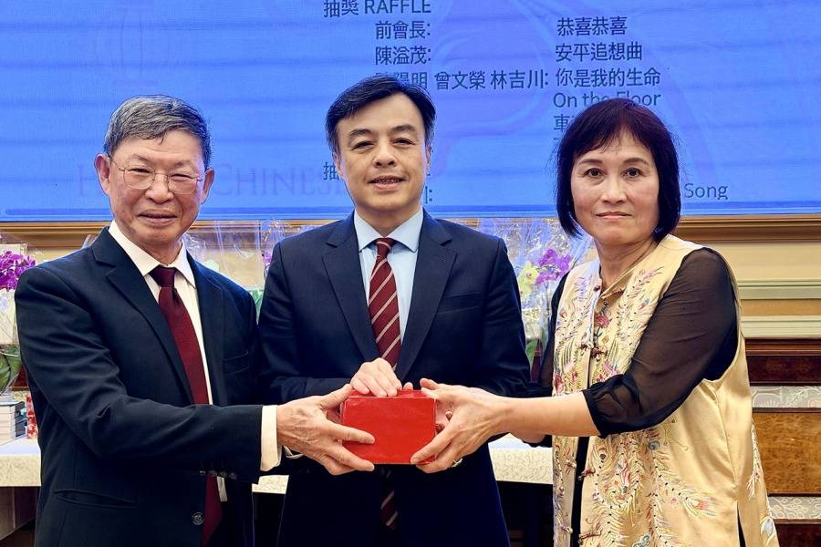 中半島臺灣同鄉會交棒　莊淑怡接任第52屆會長