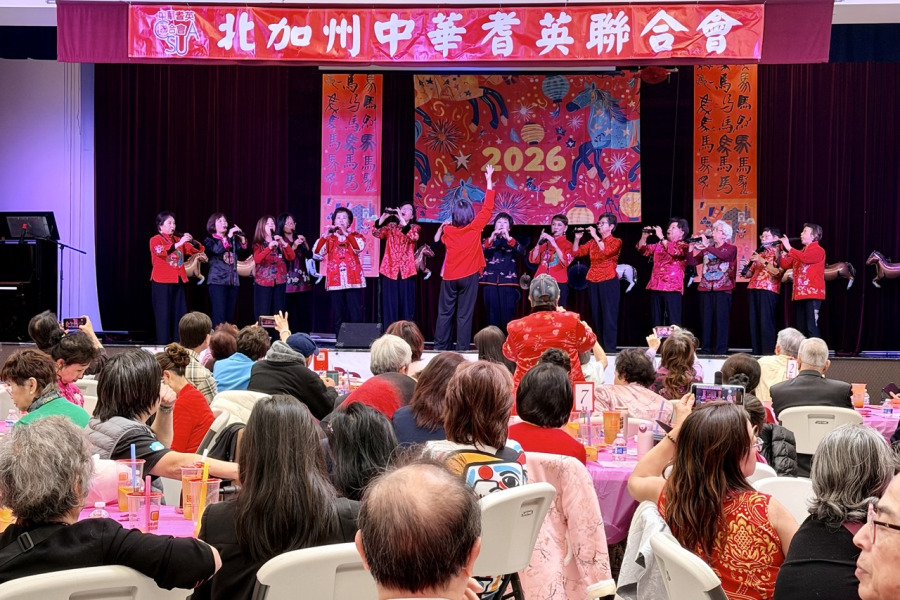 耆老展風采　北加州新春團拜迎馬年