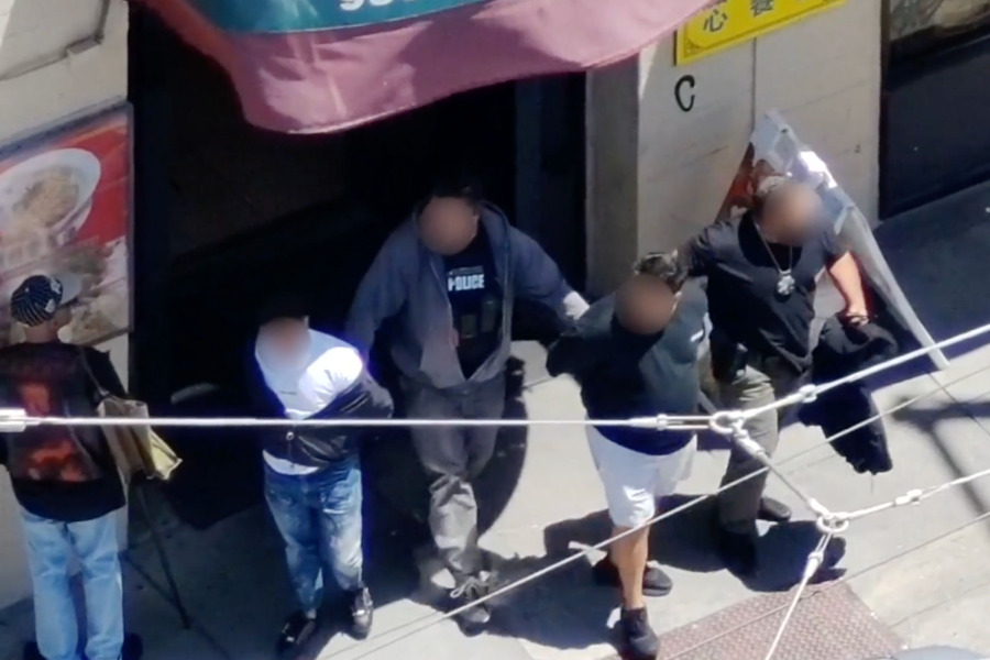 舊金山警方逮捕中國城扒竊團伙 追回逾萬美元現金